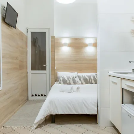 Smart філатова 10 ремонт і супер ціна Apartamento Leópolis