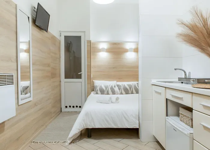 Smart філатова 10 ремонт і супер ціна Appartement Lviv